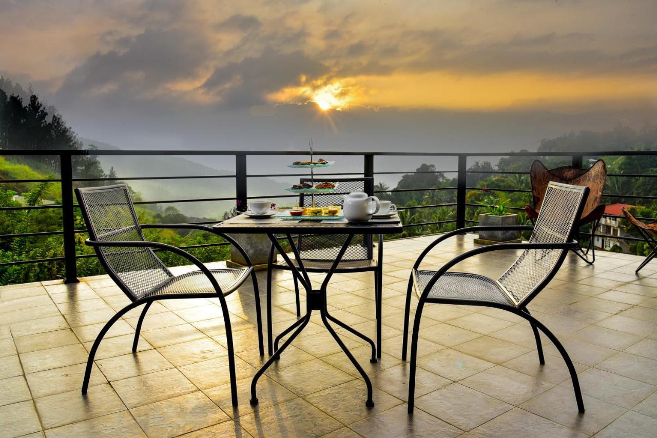 Pine Hill Residence Kandy Exterior photo